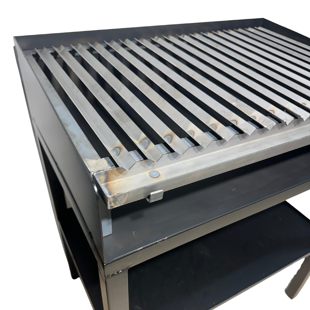 Parrilla Pilar: Base 80x55cm + Parrilla de hierro 50x50cm + Leñero