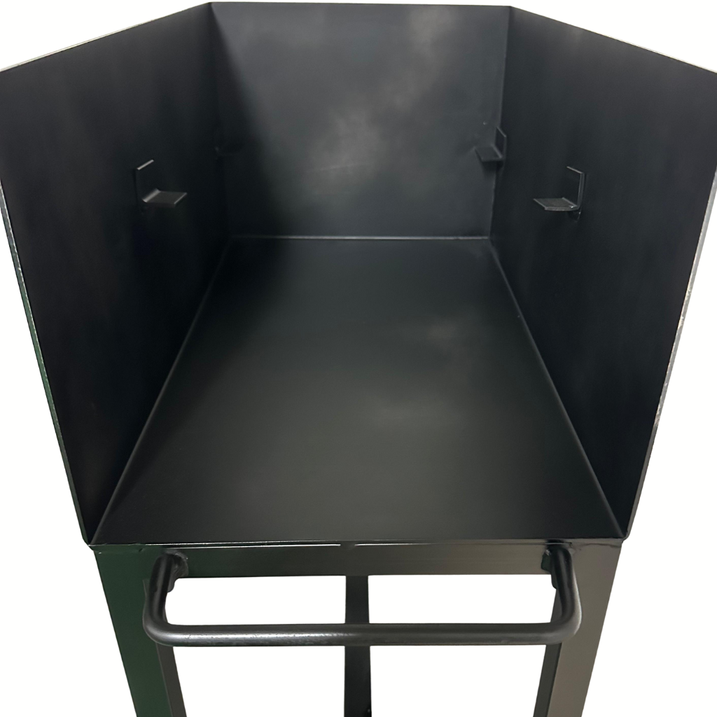 Brasero / Leñero Individual de pie con ruedas