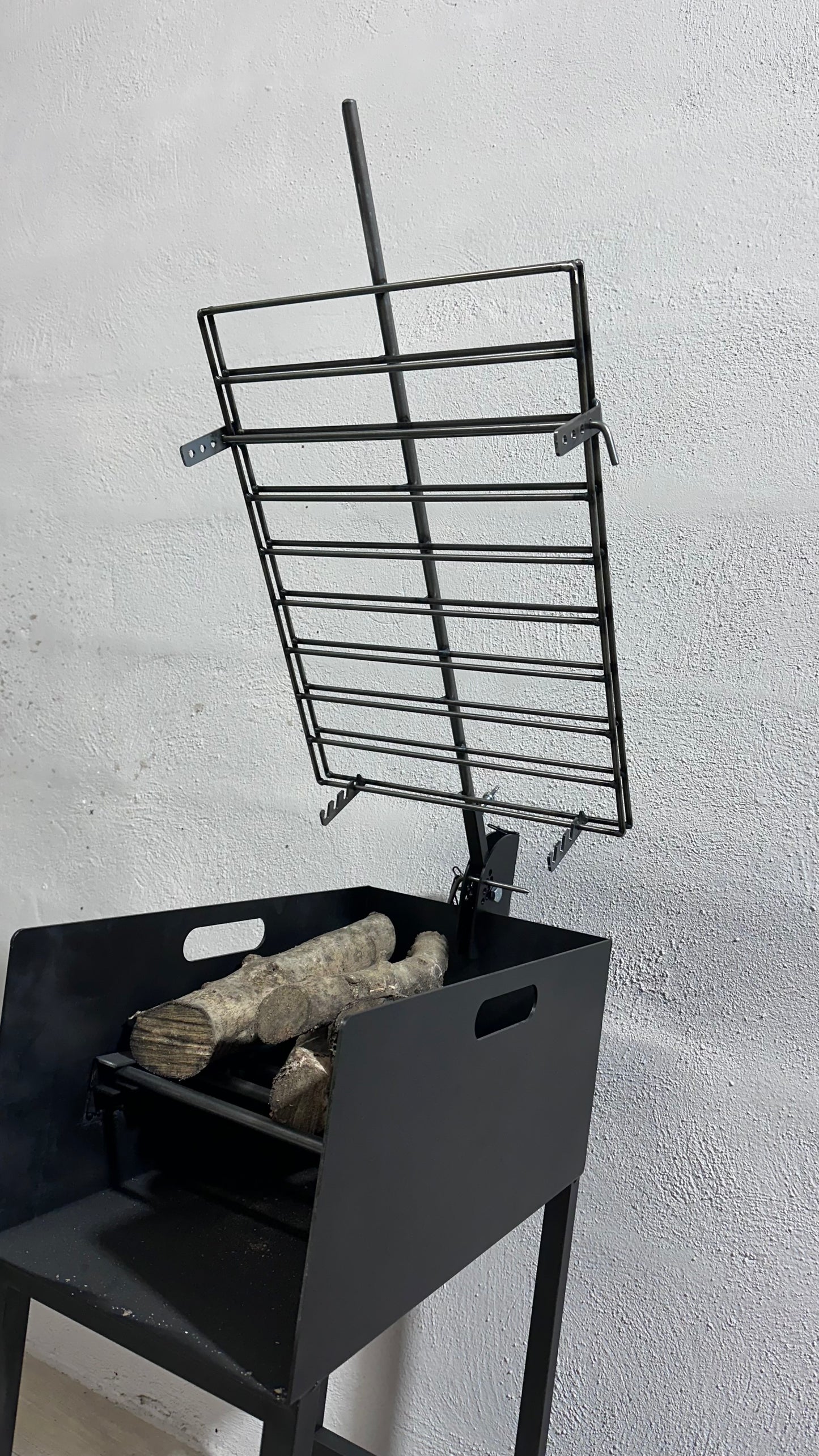 Brasero/Leñero Individual con ruedas