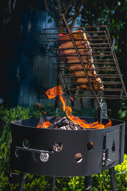 Asador Estaca Libro Hierro Emparrillado de 2 tamaños con Base
