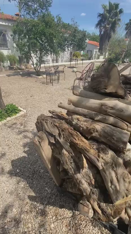 Asador Estaca Libro Hierro Emparrillado de 2 tamaños con Base